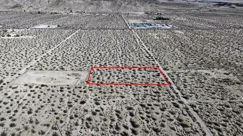 61308105 Dorth Pl, Twentynine Palms, CA 92277