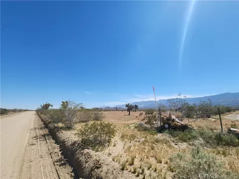 30600 Morningside St, Lucerne Valley, CA 92356