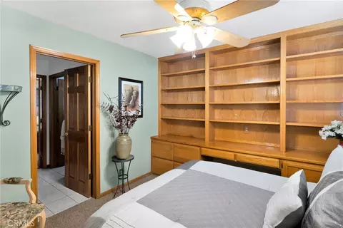 Bedroom - 17662 Ridge View Ct, Apple Valley, CA 92307 photo 3 of 11