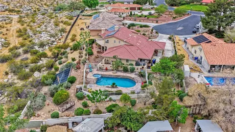 View/Area - 17662 Ridge View Ct, Apple Valley, CA 92307 photo 4 of 5
