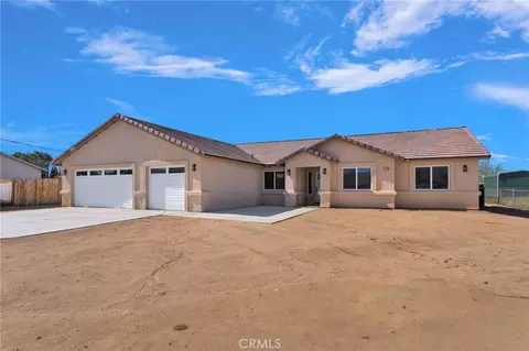 9432 Wasco, Hesperia, CA 92345