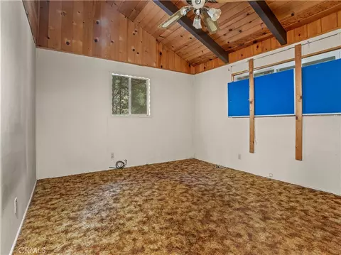 Bedroom - 1155 Chateau, Crestline, CA 92325 photo 1 of 4