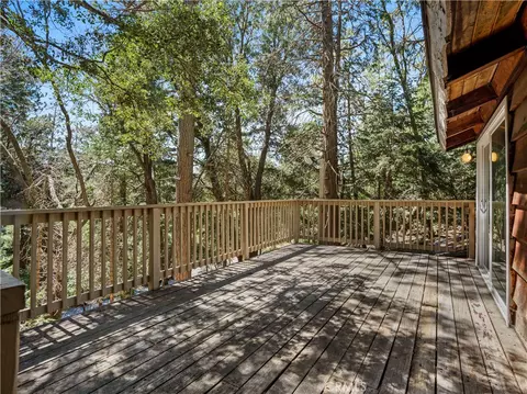 Exterior - 1155 Chateau, Crestline, CA 92325 photo 3 of 9