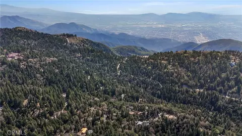 View/Area - 1155 Chateau, Crestline, CA 92325 photo 4 of 5