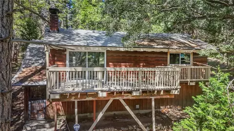 1155 Chateau, Crestline, CA 92325