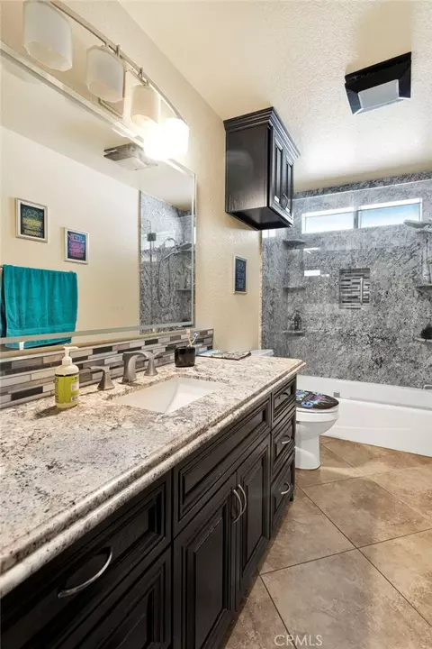 Bath - 13863 Pamlico, Apple Valley, CA 92307 photo 10 of 11