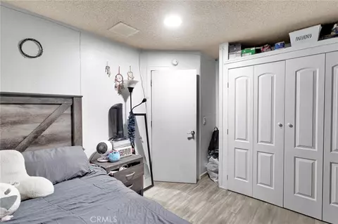 Bedroom - 12790 Patoka Ct, Apple Valley, CA 92308 photo 3 of 7