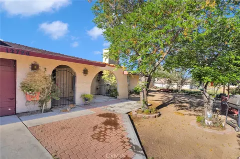 Exterior - 12790 Patoka Ct, Apple Valley, CA 92308 photo 3 of 6
