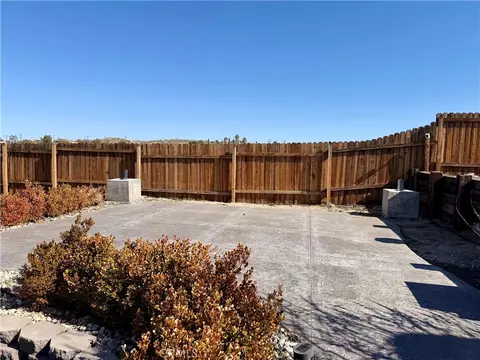 Exterior - 28283 Windy Pass, Barstow, CA 92311 photo 11 of 14