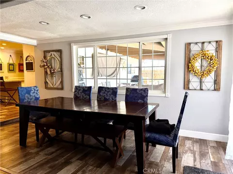 Dining - 28283 Windy Pass, Barstow, CA 92311 photo 1 of 2