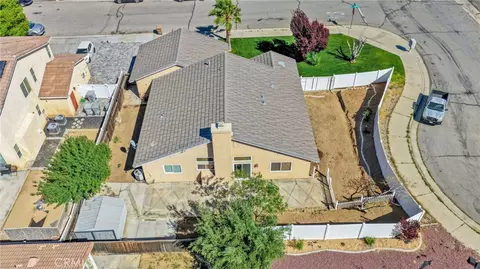 View/Area - 14386 Stone Creek Trl, Hesperia, CA 92344 photo 6 of 9
