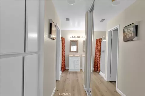 Entry Way - 14386 Stone Creek Trl, Hesperia, CA 92344 photo 5 of 6