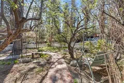 Exterior - 1902 Virginia, Wrightwood, CA 92397 photo 5 of 10