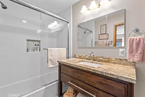 Bath - 1902 Virginia, Wrightwood, CA 92397 photo 3 of 4