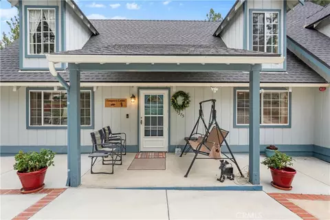 Exterior - 5375 Chaumont, Wrightwood, CA 92397 photo 3 of 8