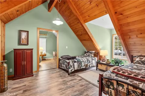 Bedroom - 5375 Chaumont, Wrightwood, CA 92397 photo 3 of 7