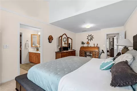 Bedroom - 5375 Chaumont, Wrightwood, CA 92397 photo 6 of 7