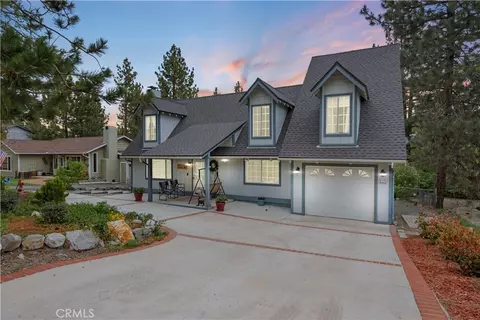 Exterior - 5375 Chaumont, Wrightwood, CA 92397 photo 4 of 8