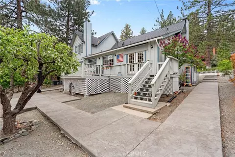 Exterior - 5375 Chaumont, Wrightwood, CA 92397 photo 5 of 8