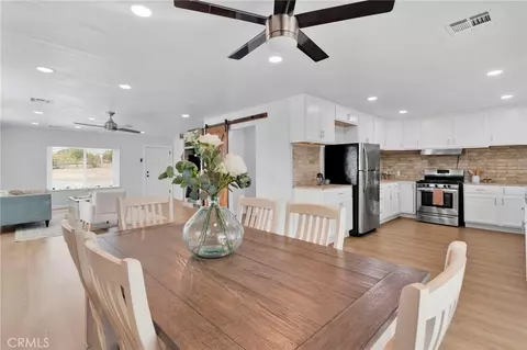Dining - 19140 Lenca Rd, Apple Valley, CA 92307 photo 3 of 4