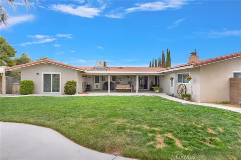 Exterior - 20115 Shoshonee, Apple Valley, CA 92307 photo 14 of 15