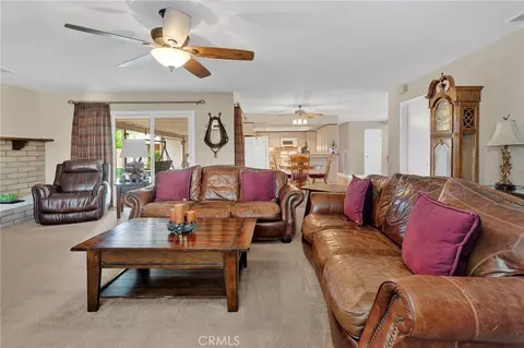 Living - 20115 Shoshonee, Apple Valley, CA 92307 photo 1 of 2