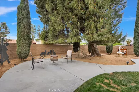 Exterior - 20115 Shoshonee, Apple Valley, CA 92307 photo 7 of 15