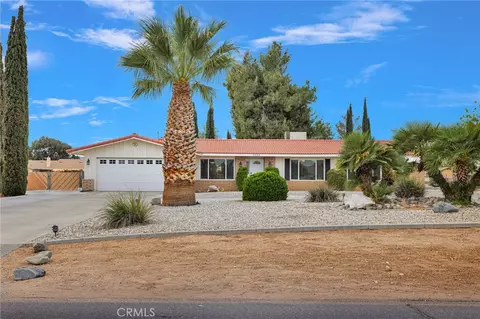 Exterior - 20115 Shoshonee, Apple Valley, CA 92307 photo 15 of 15