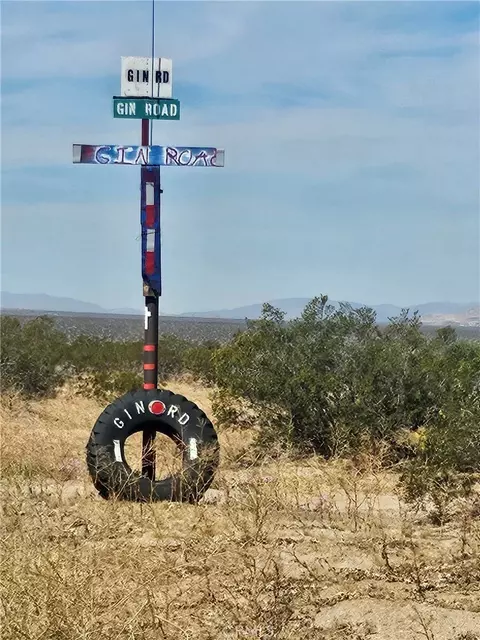 0 Gin Rd, Landers, CA 92285