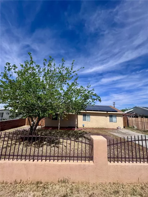 25380 Anderson Ave, Barstow, CA 92311