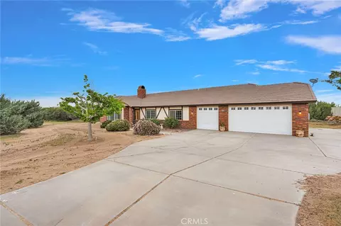 Exterior - 12830 Cedar, Hesperia, CA 92344 photo 4 of 9