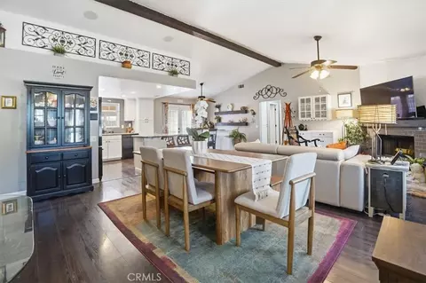 Dining - 21089 Ottawa, Apple Valley, CA 92308 photo 1 of 5