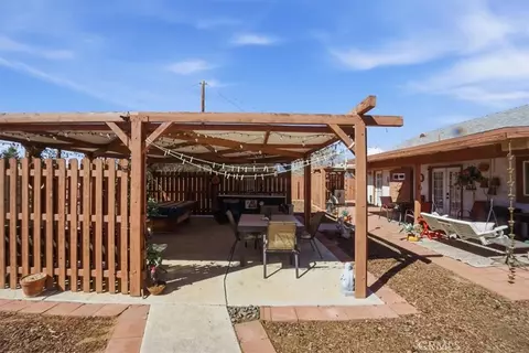 Exterior - 21089 Ottawa, Apple Valley, CA 92308 photo 4 of 23