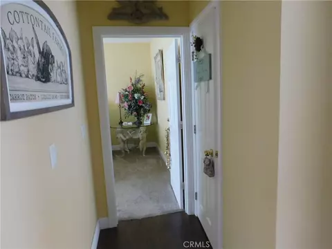 Entry Way - 8934 Japatul Rd, Apple Valley, CA 92308 photo 1 of 1