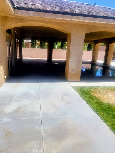 Exterior - 12935 Galewood, Apple Valley, CA 92308 photo 7 of 13