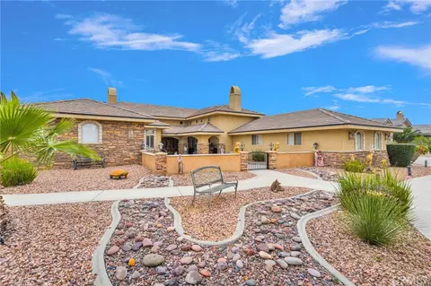 Exterior - 12935 Galewood, Apple Valley, CA 92308 photo 2 of 13