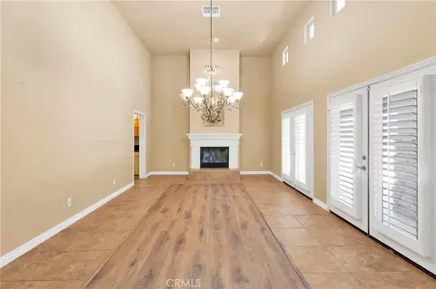 Living - 12935 Galewood, Apple Valley, CA 92308 photo 5 of 7