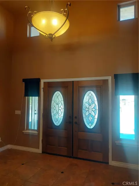 Entry Way - 12935 Galewood, Apple Valley, CA 92308 photo 2 of 2