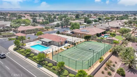 View/Area - 12935 Galewood, Apple Valley, CA 92308 photo 6 of 10