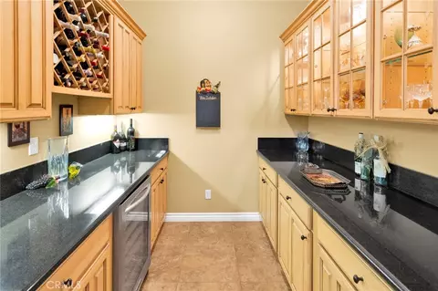 Kitchen - 12935 Galewood, Apple Valley, CA 92308 photo 5 of 5