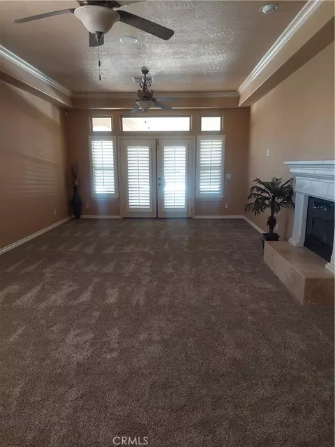 Living - 12935 Galewood, Apple Valley, CA 92308 photo 7 of 7