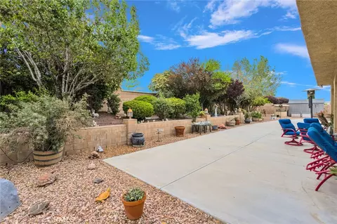 Exterior - 12935 Galewood, Apple Valley, CA 92308 photo 9 of 13