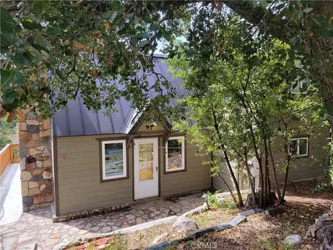 177 Craghill, Cedar Glen, CA 92321
