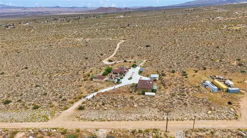 View/Area - 7985 Baker, Lucerne Valley, CA 92356 photo 9 of 12