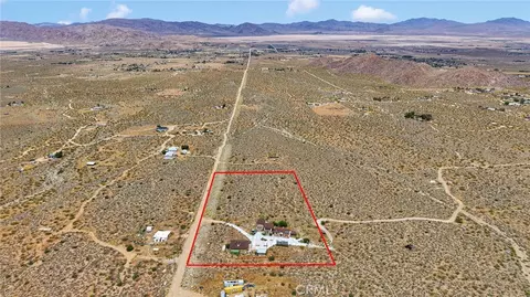 View/Area - 7985 Baker, Lucerne Valley, CA 92356 photo 2 of 12