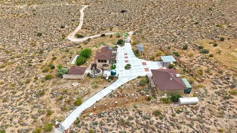 View/Area - 7985 Baker, Lucerne Valley, CA 92356 photo 12 of 12