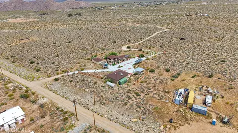 View/Area - 7985 Baker, Lucerne Valley, CA 92356 photo 8 of 12