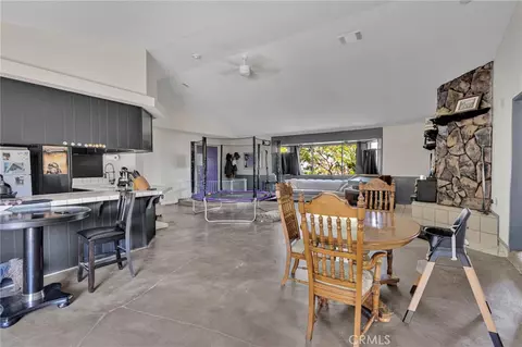 8970 Silver Rock, Pinon Hills, CA 92372 photo 5
