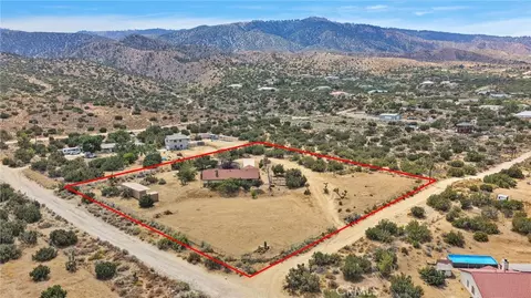 8970 Silver Rock, Pinon Hills, CA 92372 photo 40