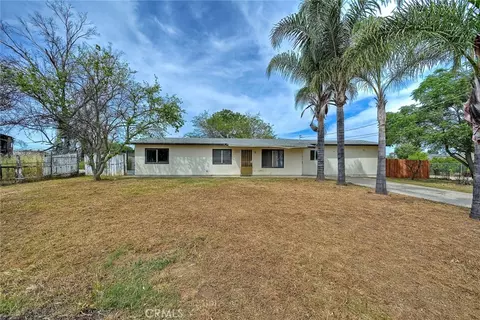 Exterior - 1226 Jay Bird Ln, Ramona, CA 92065 photo 2 of 10